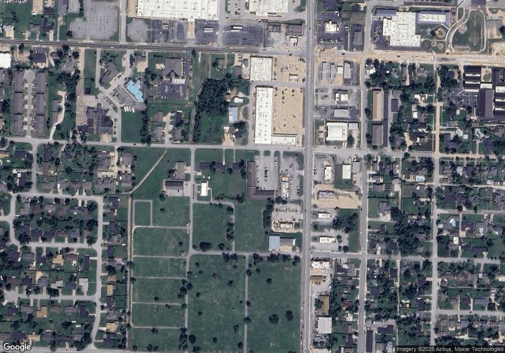 834 W Cypress St, Rogers, AR 72756 - photo 1