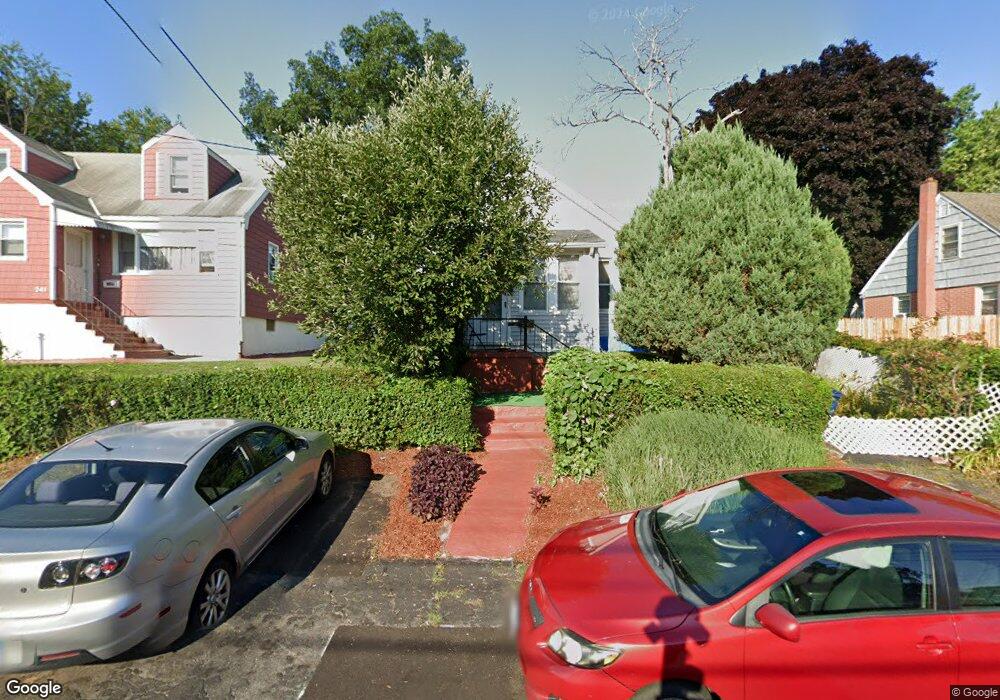 245 Sampson St, Bridgeport, CT 06606 - photo 1