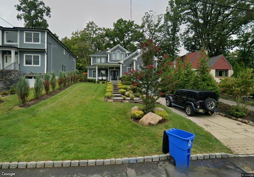 10 Dogwood Terrace, Livingston, NJ 07039 - photo 1