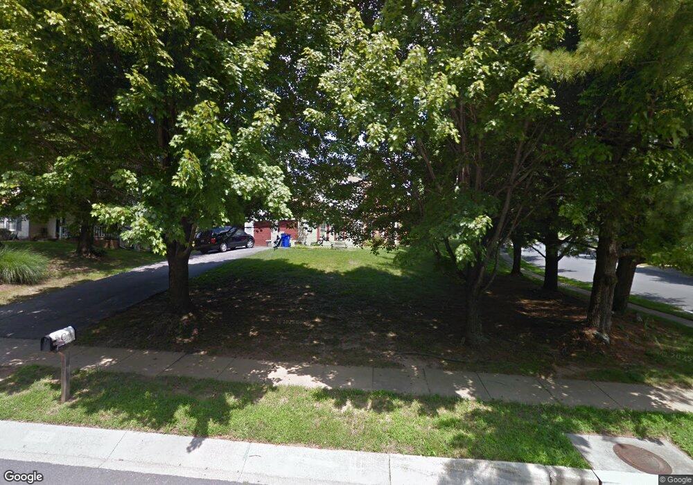 8255 Crest Rd, Laurel, MD 20723 - photo 1