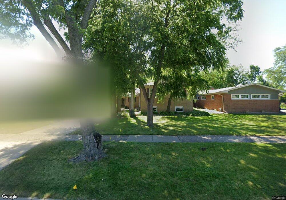 118 S Linden Ave, Elmhurst, IL 60126 - photo 1