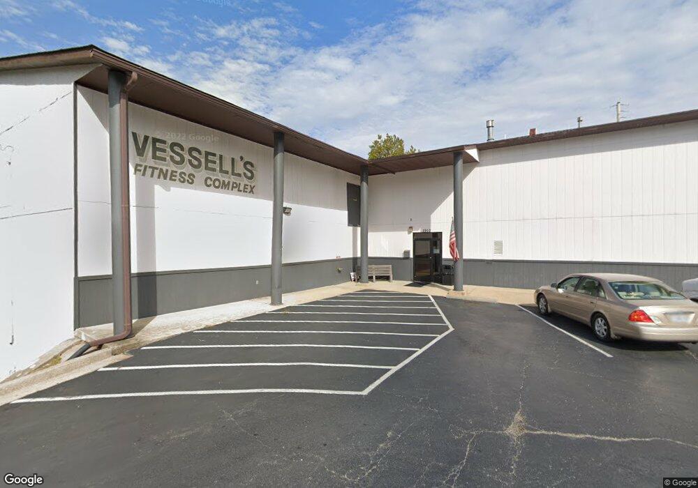 1910 N Elm St, Rolla, MO 65401 - photo 1