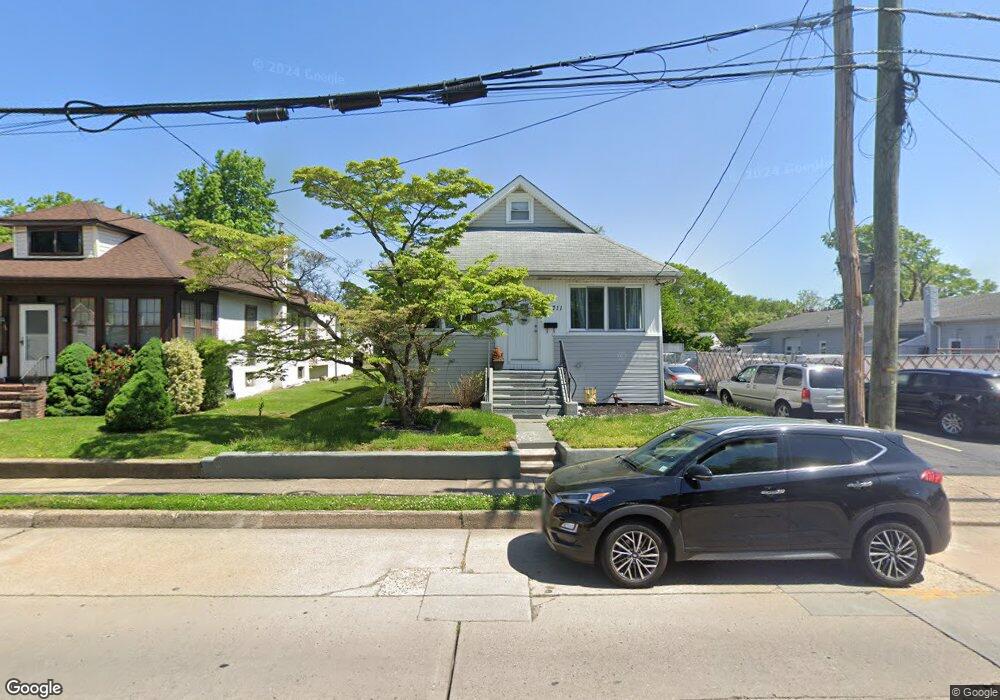 711 Market St, Mount Ephraim, NJ 08059 - photo 1