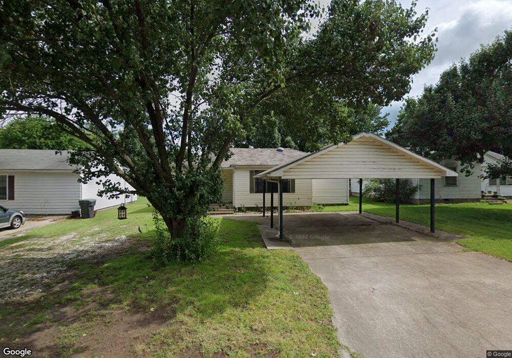 712 Cherry St, Ardmore, OK 73401 - photo 1