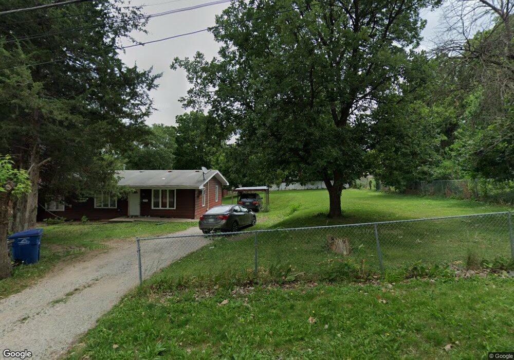 2105 SE 5th St, Des Moines, IA 50315 - photo 1