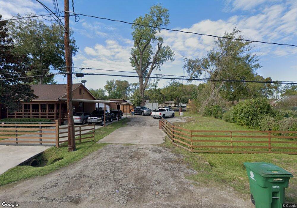 7811 Beckley St, Houston, TX 77088 - photo 1