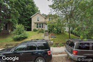 415 E 7th St, Davenport, IA 52803