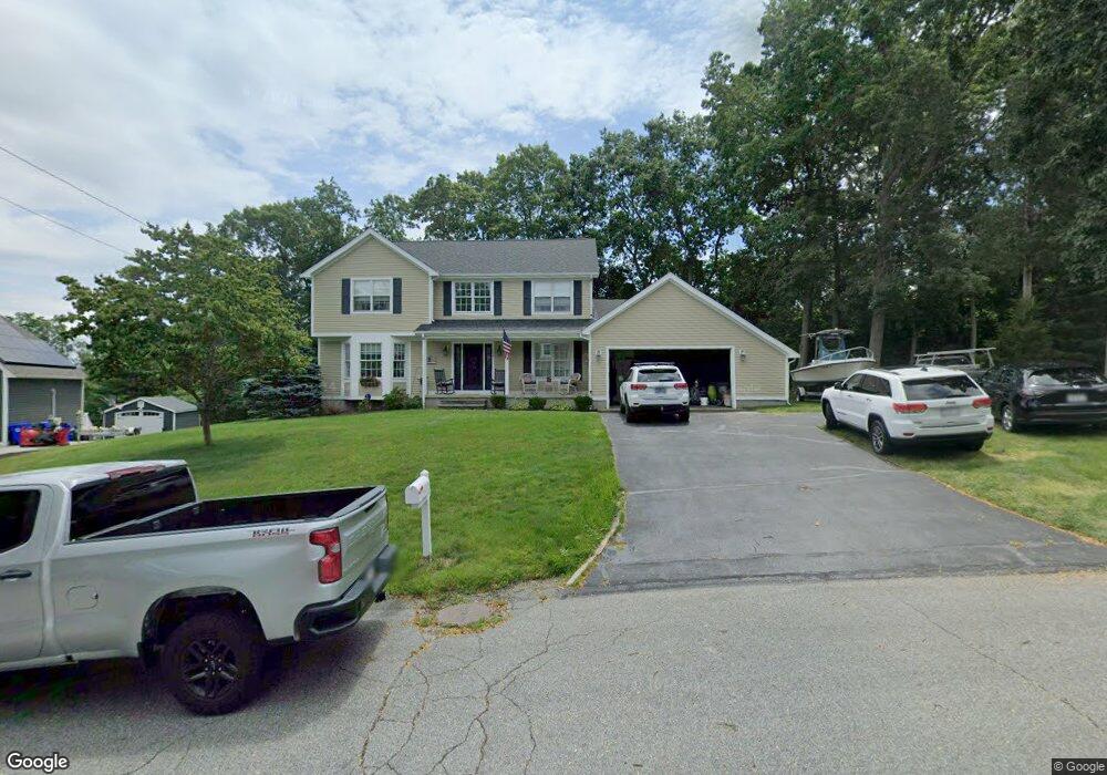 19 Sandy Ln, Bristol, RI 02809 - photo 1