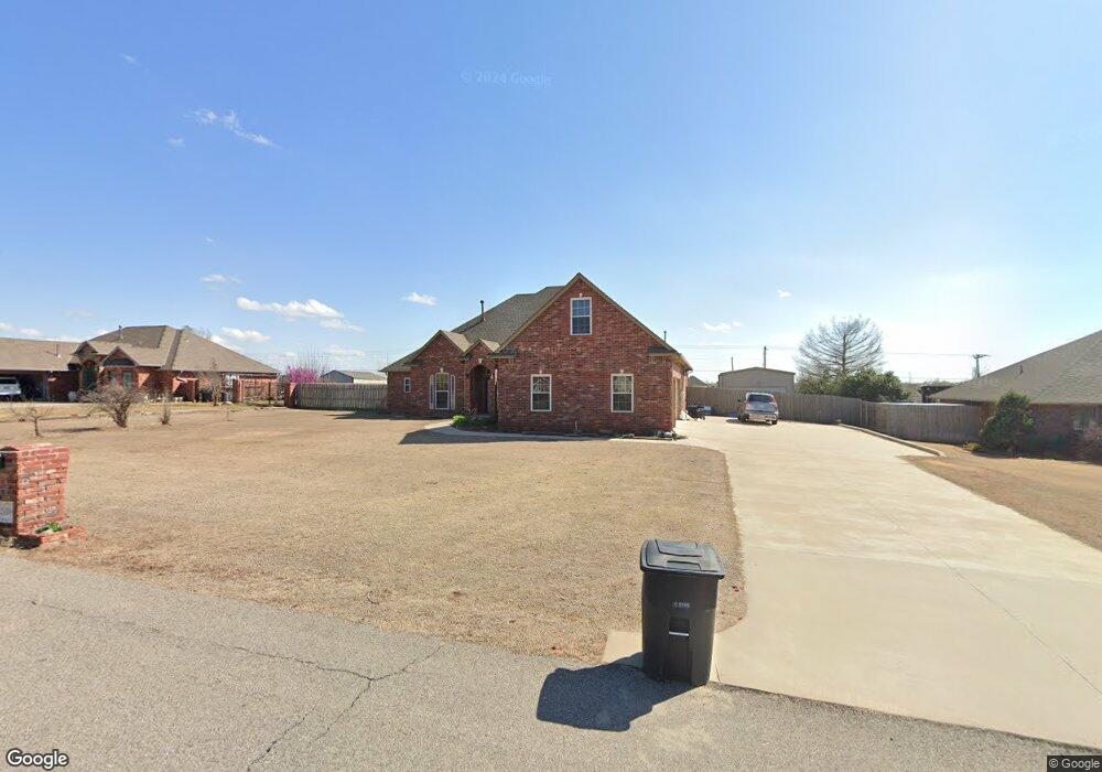 2108 SE 3rd St, Moore, OK 73160 - photo 1
