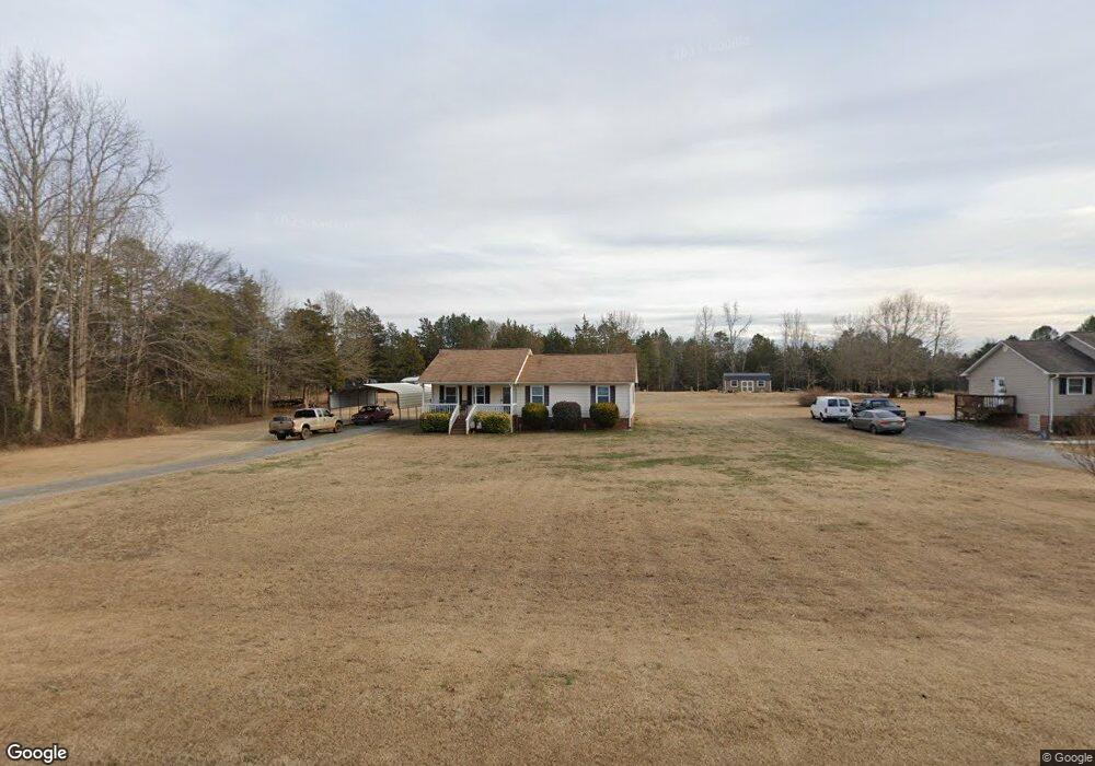 1925 Davis Cir, Clover, SC 29710 - photo 1