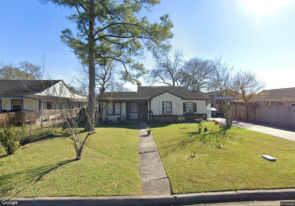 7010 Winfree Dr, Houston, TX 77087 - photo 1