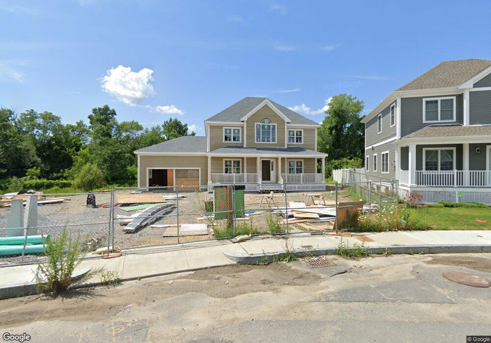 39 Senator Bolling Cir, Dorchester Center, MA 02124 - photo 1