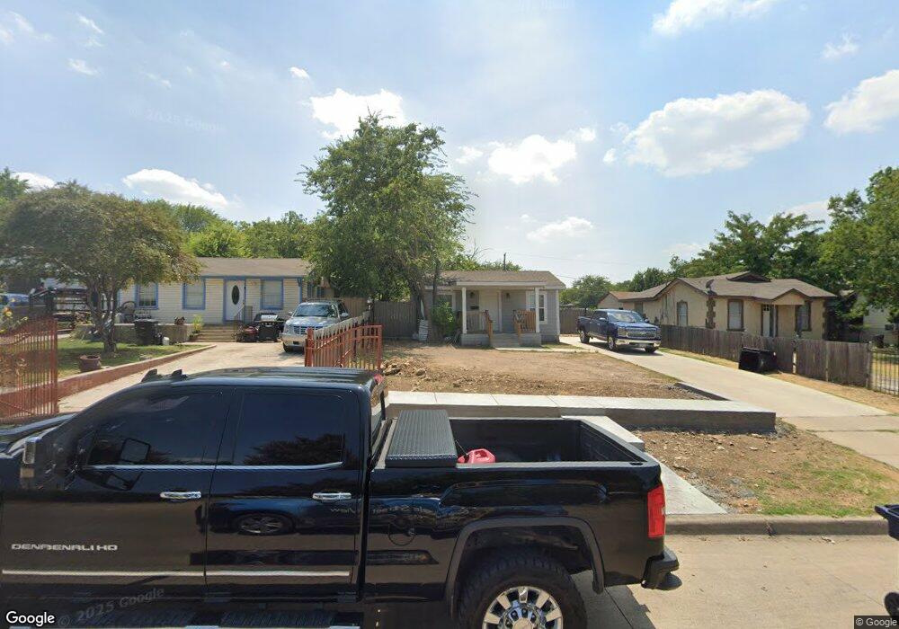 2811 NW 29th St, Fort Worth, TX 76106 - photo 1