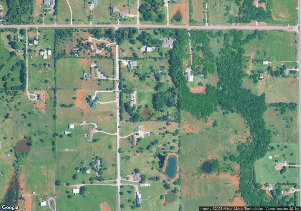 10700 S Garnada Ln, Oklahoma City, OK 73165 - photo 1