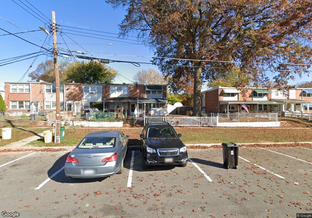 808 Rambo Ct, Halethorpe, MD 21227 - photo 1