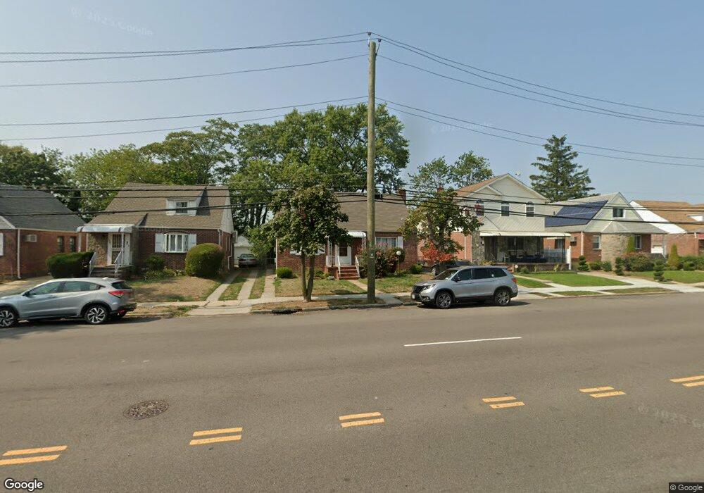 12622 Francis Lewis Blvd, Springfield Gardens, NY 11413 - photo 1