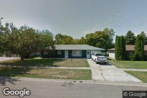 1401 Dogwood Ave, Grafton, ND 58237