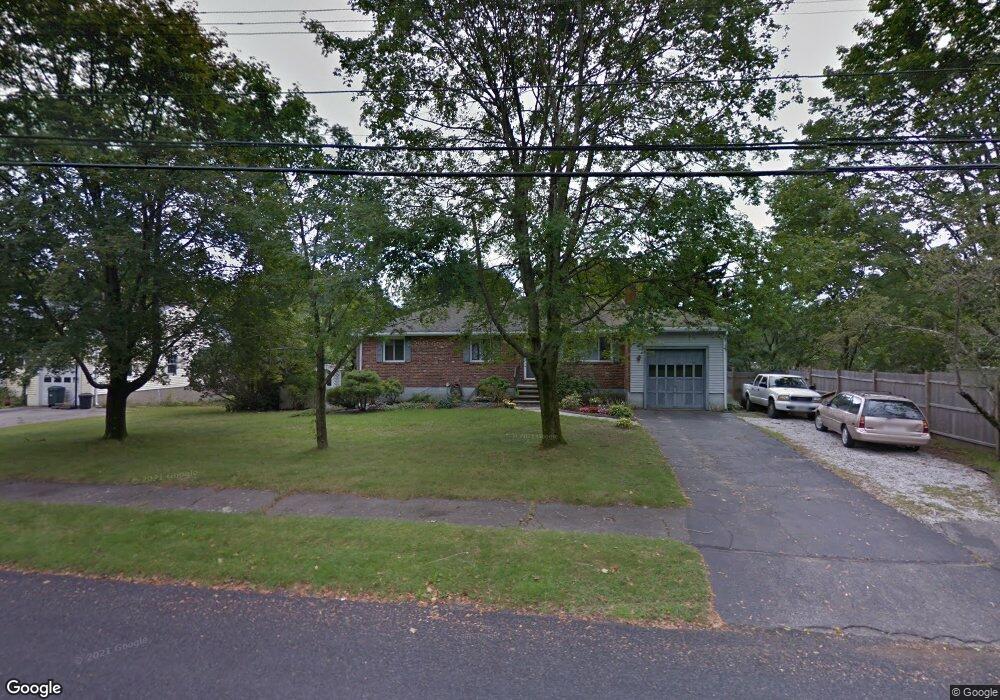 14 Lyman Rd, Framingham, MA 01701 - photo 1