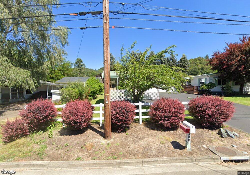 388 Weaver Ave, Myrtle Creek, OR 97457 - photo 1