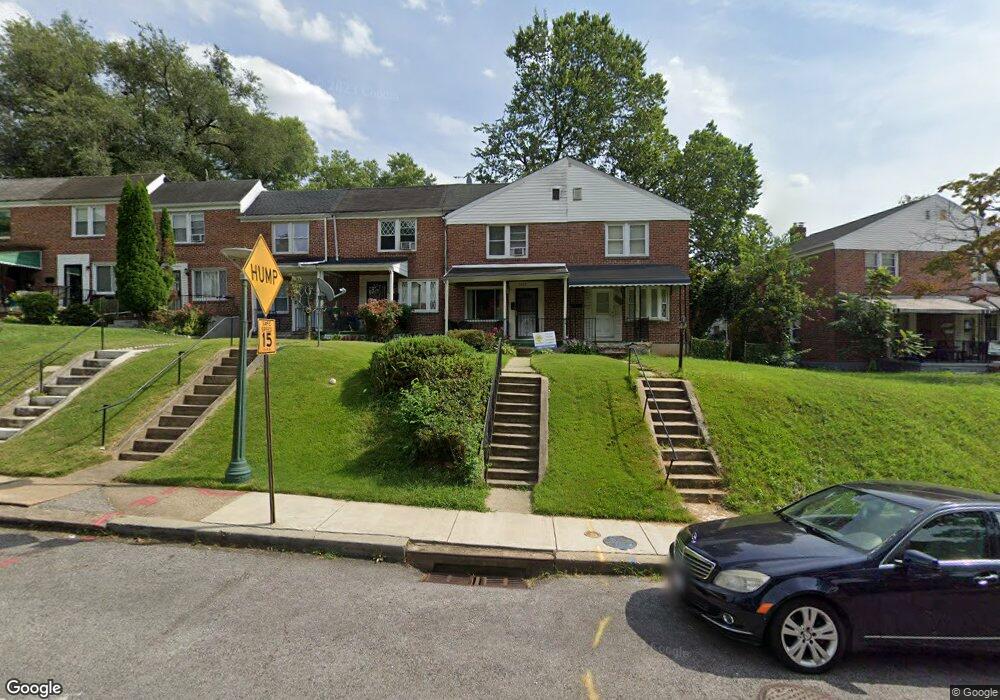 4423 Pen Lucy Rd, Baltimore, MD 21229 - photo 1