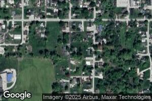 303 S 6th Ave, Farmersburg, IN 47850