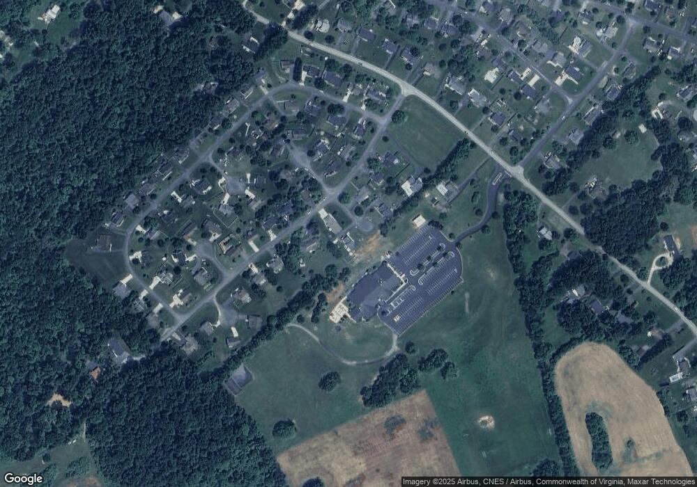 15 King Richard Rd, Waynesboro, VA 22980 - photo 1