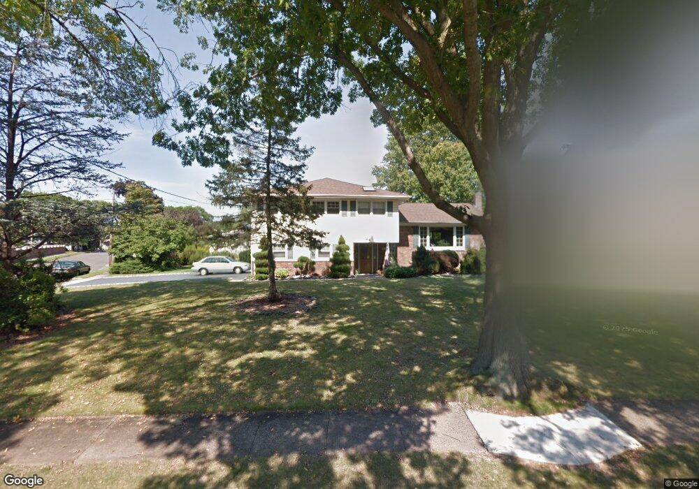 64 Rutgers Rd, Clark, NJ 07066 - photo 1