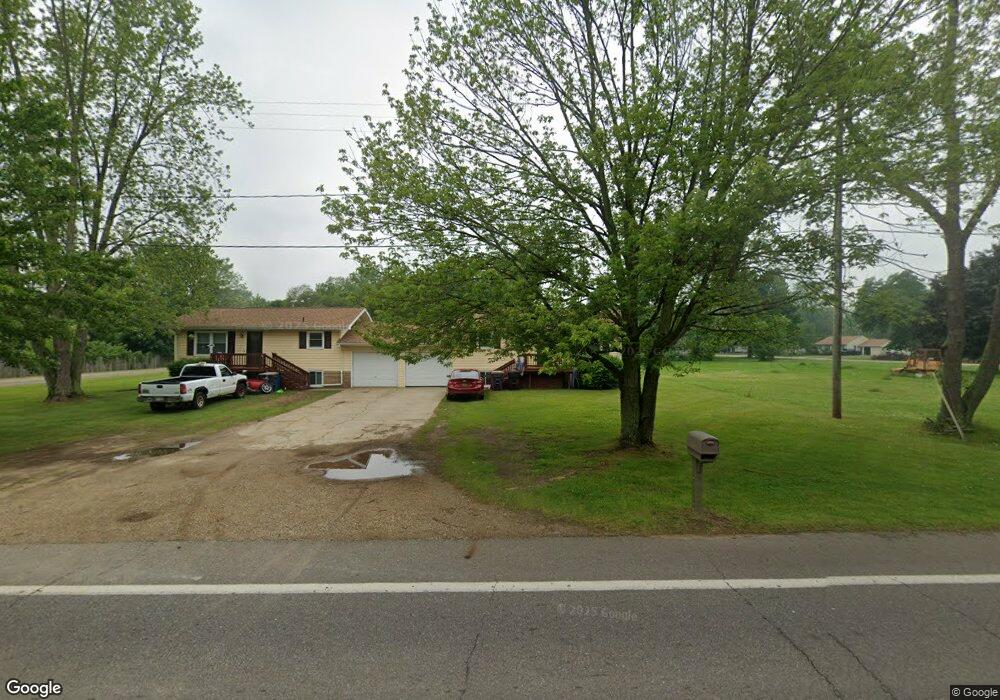 10522 Oakland Dr, Portage, MI 49024 - photo 1