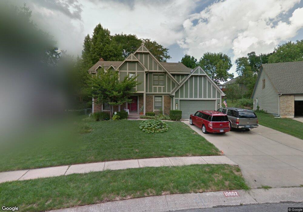 10602 W 50th St, Shawnee, KS 66203 - photo 1