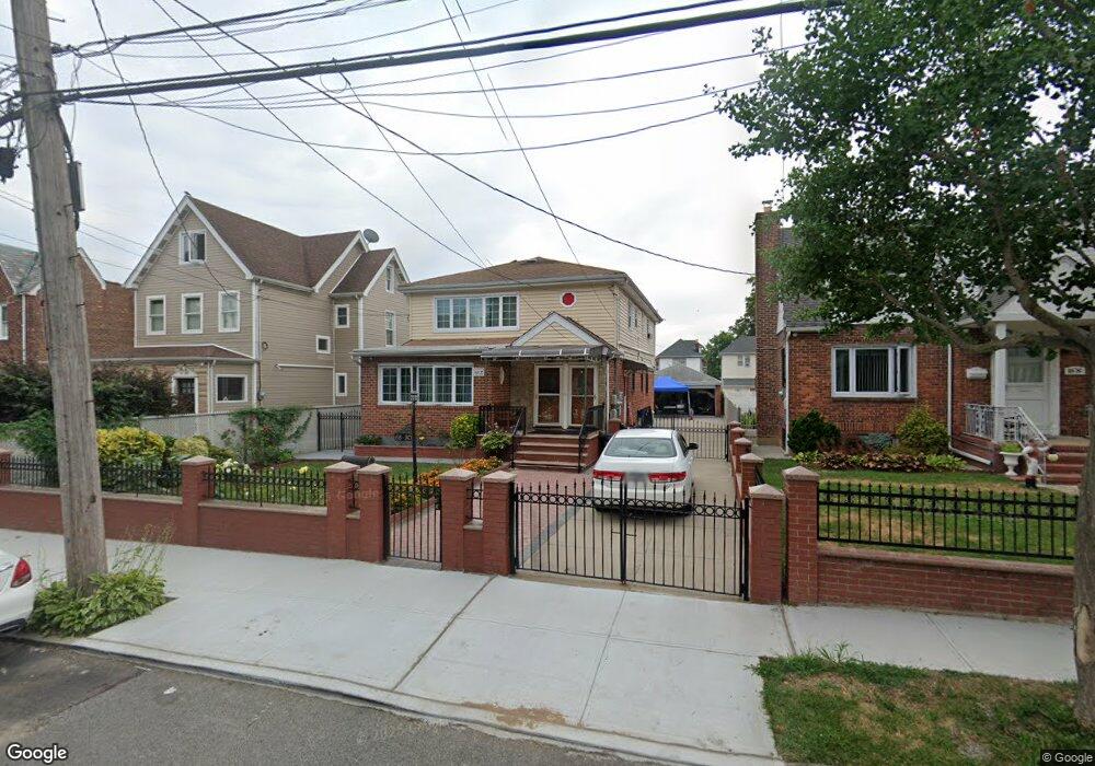 8830 198th St, Hollis, NY 11423 - photo 1