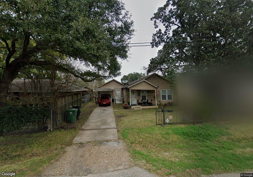 120 Westfield St, Houston, TX 77022 - photo 1