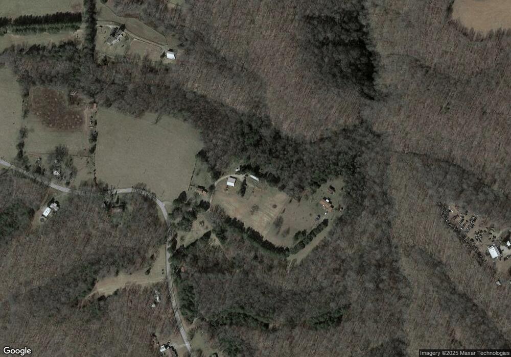 137 Five Mile Ln, Cookeville, TN 38501 - photo 1