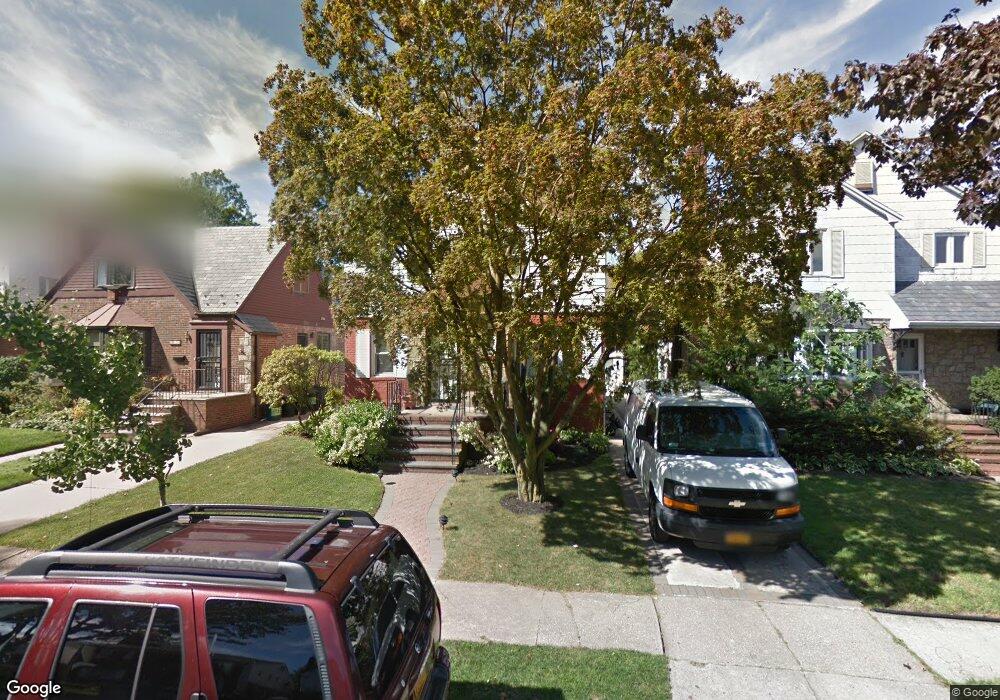 8120 189th St, Hollis, NY 11423 - photo 1