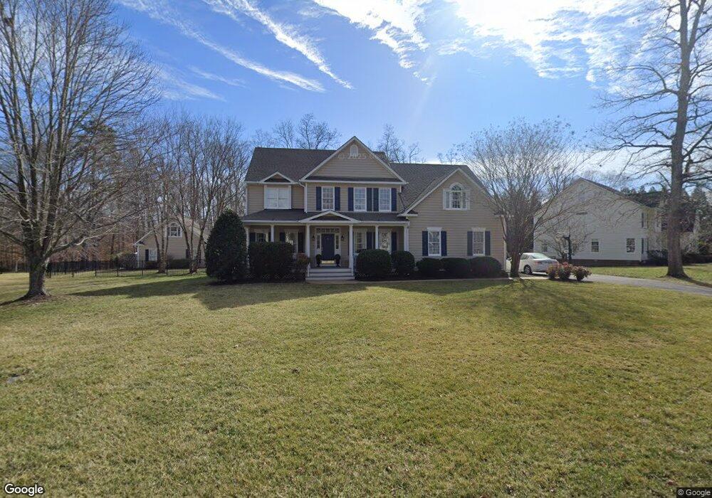 14106 Forest Creek Dr, Midlothian, VA 23113 - photo 1