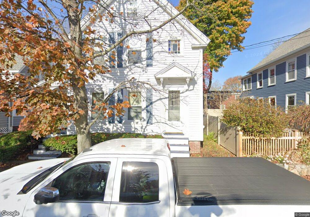 10 Collins St, Newburyport, MA 01950 - photo 1