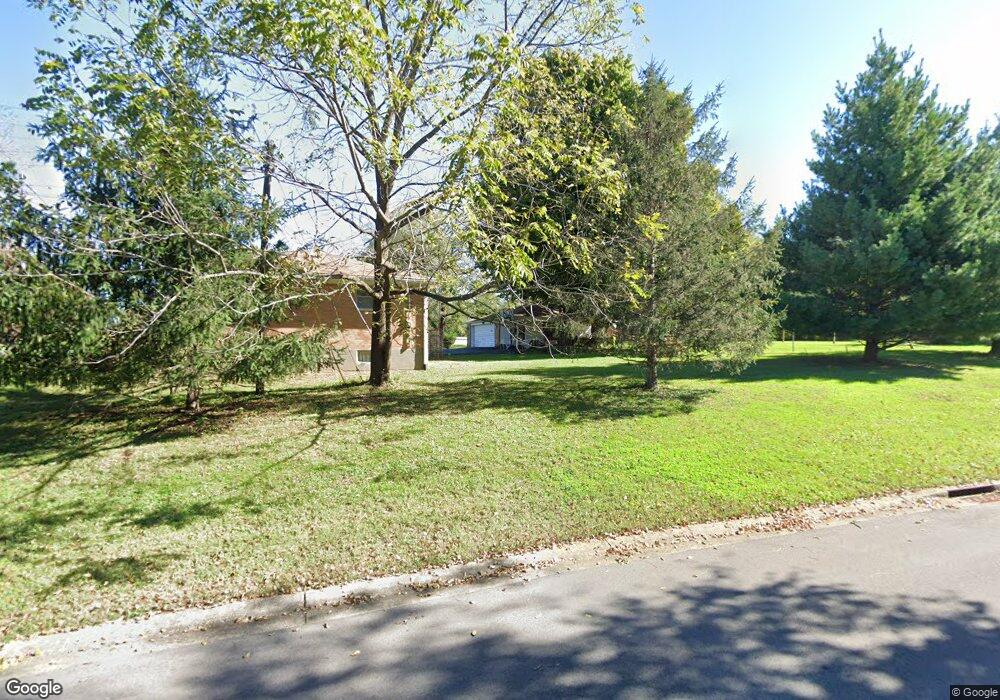 8217 Shepherdsville Rd, Louisville, KY 40219 - photo 1