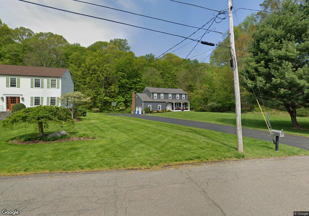 37 Vintage Rd, Trumbull, CT 06611 - photo 1