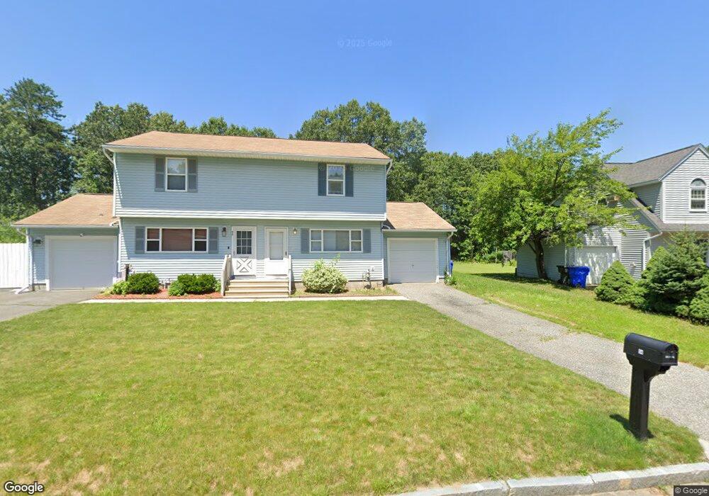 94 Glenmore St, Springfield, MA 01129 - photo 1