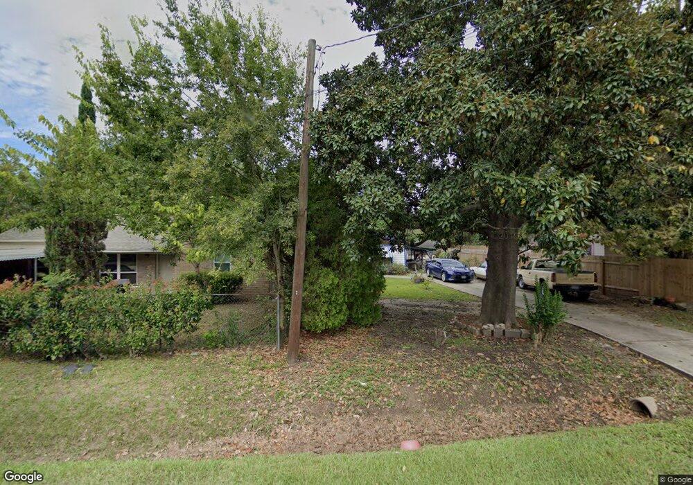 3101 Caplin St, Houston, TX 77026 - photo 1