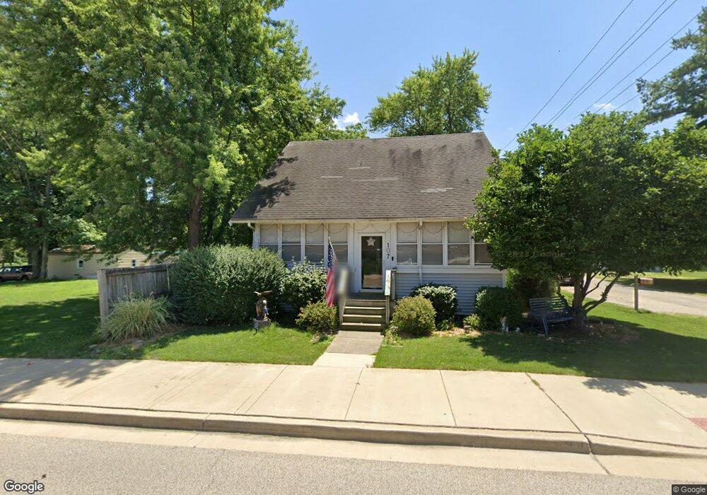 107 E Washington St, Downs, IL 61736 - photo 1