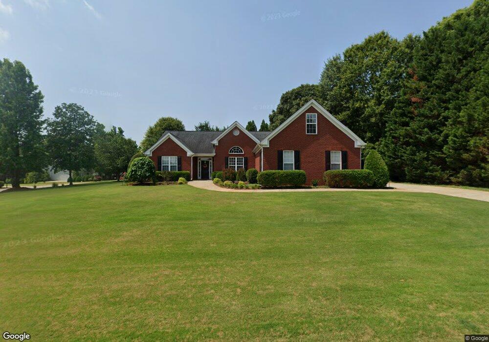 109 Southampton Cir, Hoschton, GA 30548 - photo 1