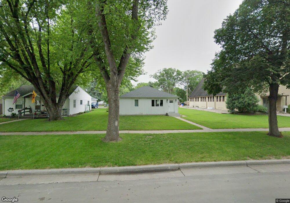 1609 5th St N, Fargo, ND 58102 - photo 1