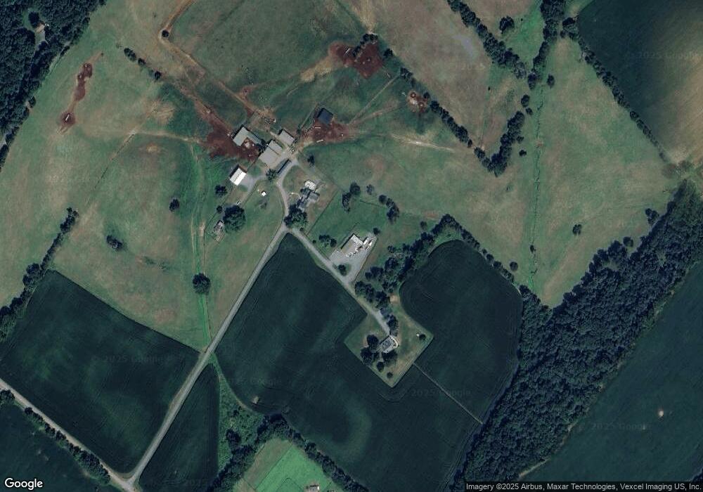 11243 Merry Run Ln, Remington, VA 22734 - photo 1