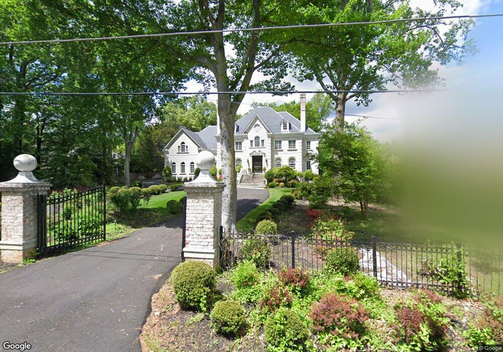 6726 Benjamin St, McLean, VA 22101 - photo 1