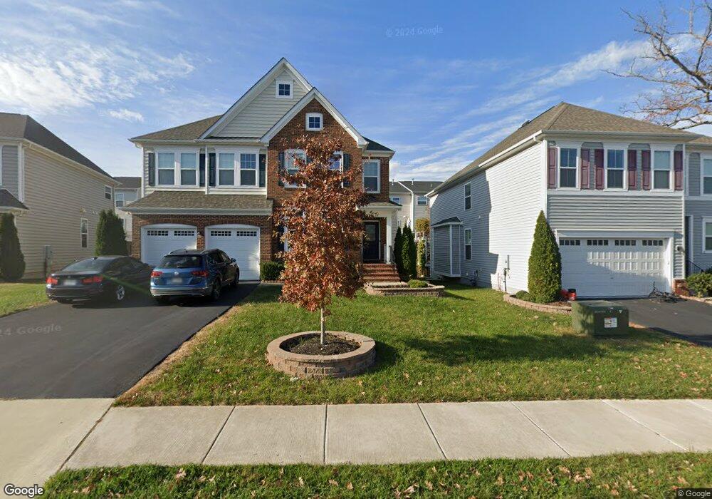 42240 Lancaster Woods Square, Chantilly, VA 20152 - photo 1