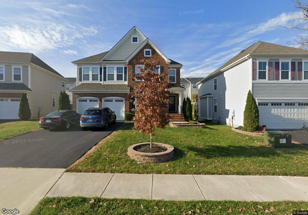 42242 Lancaster Woods Square, Chantilly, VA 20152 - photo 1