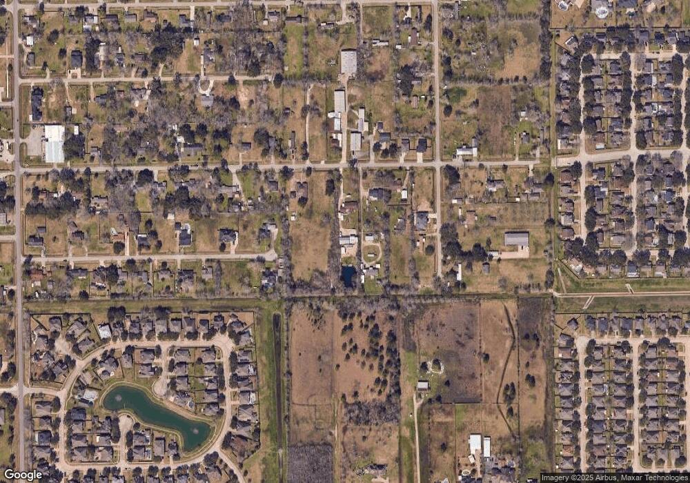 5714 Cottonwood St, Pearland, TX 77584 - photo 1