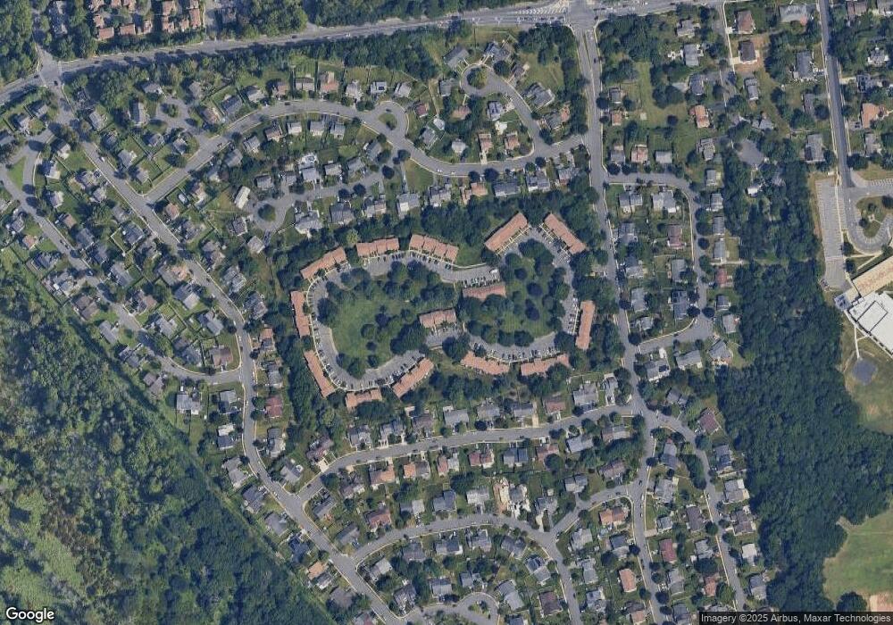 28 Pheasant Run, Edison, NJ 08820 - photo 1