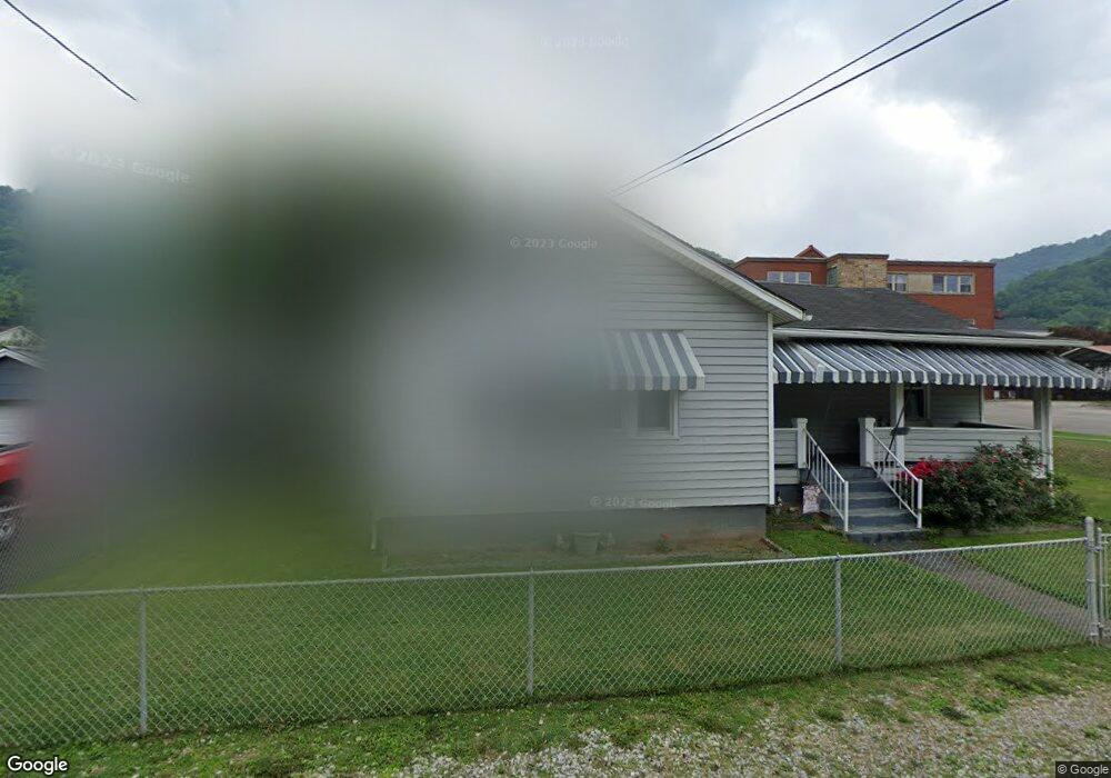 8715 Maryland Ave, Charleston, WV 25315 - photo 1