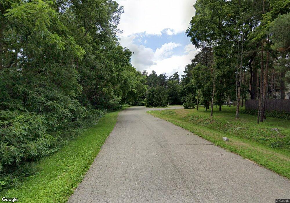 000 Reed Dr, Waterford Township, MI 48327 - photo 1